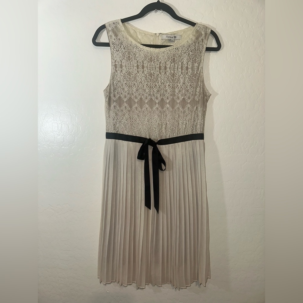 Forever21 Pleated Midi Sundress